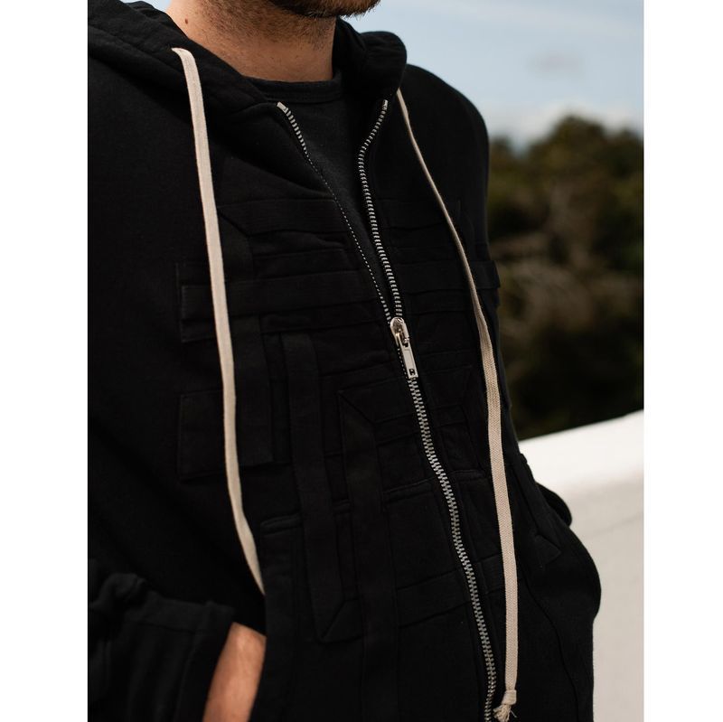 Men's Fashionable Loose-Fit Black Sweater Jacket